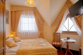 ZBOJECKI DWORПольшадағы Татри тауларындағы пансионаттар Буковина Татрзанскадағы демалыс орны